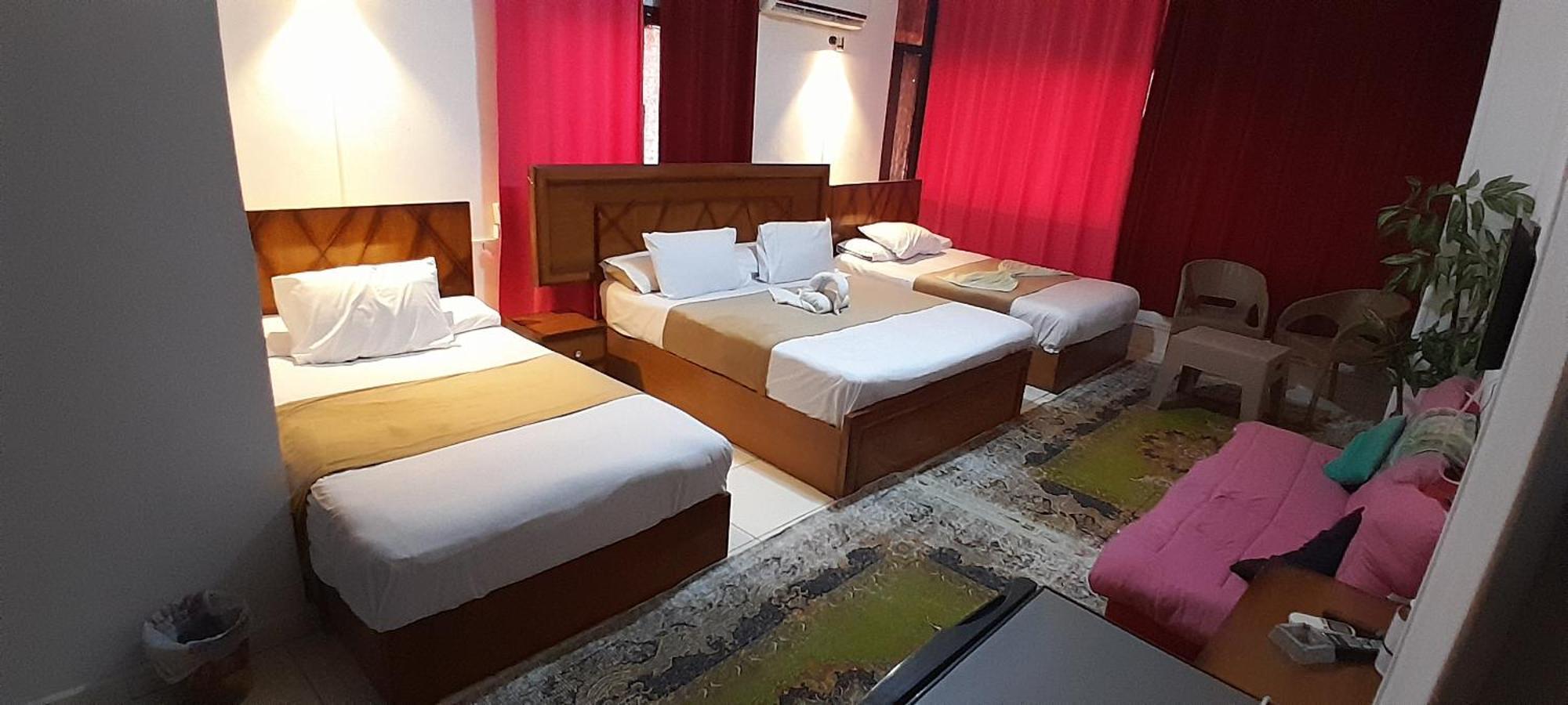Alshawarbi Plaza Hotel Kaherah Luaran gambar