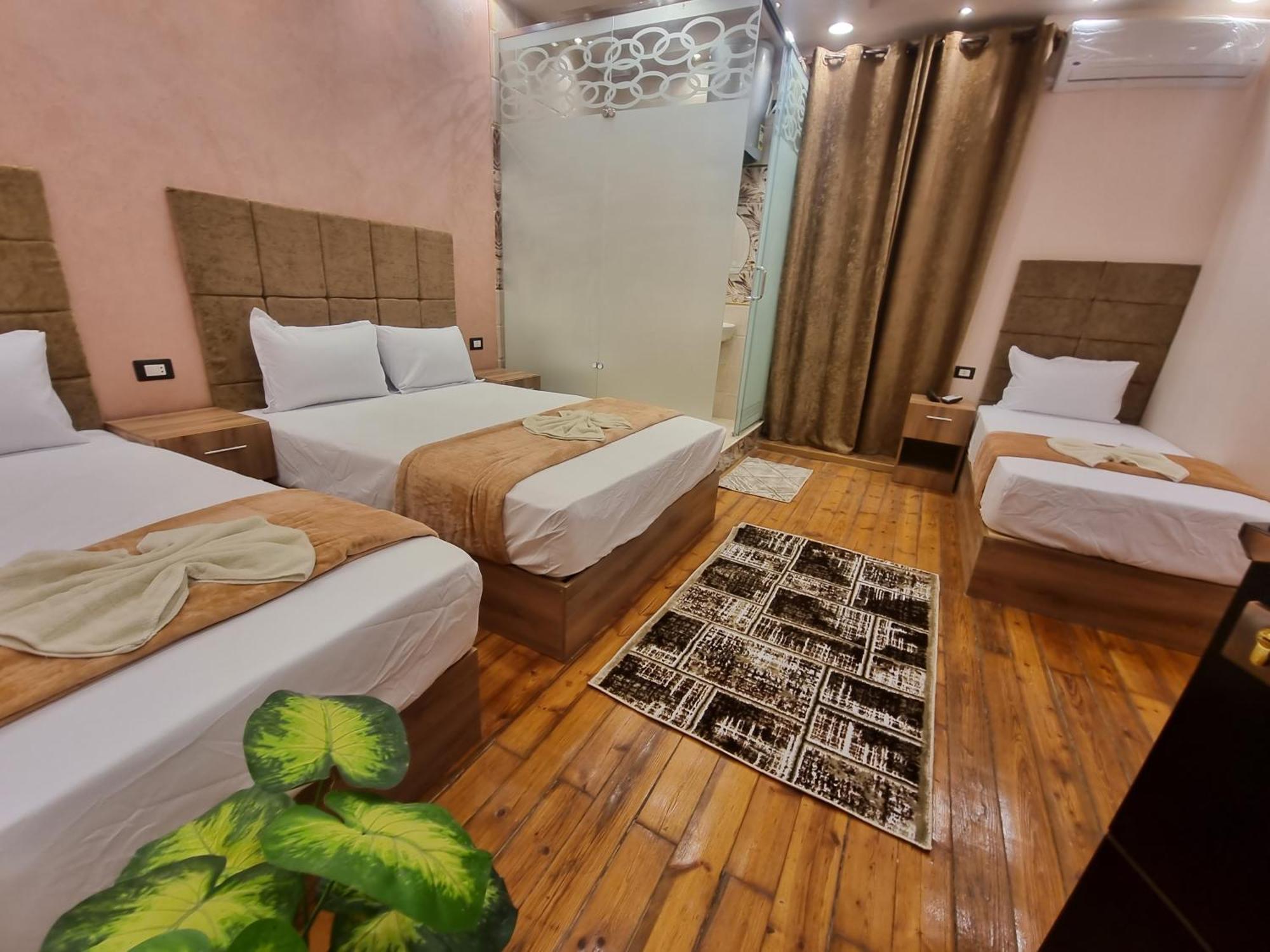 Alshawarbi Plaza Hotel Kaherah Luaran gambar