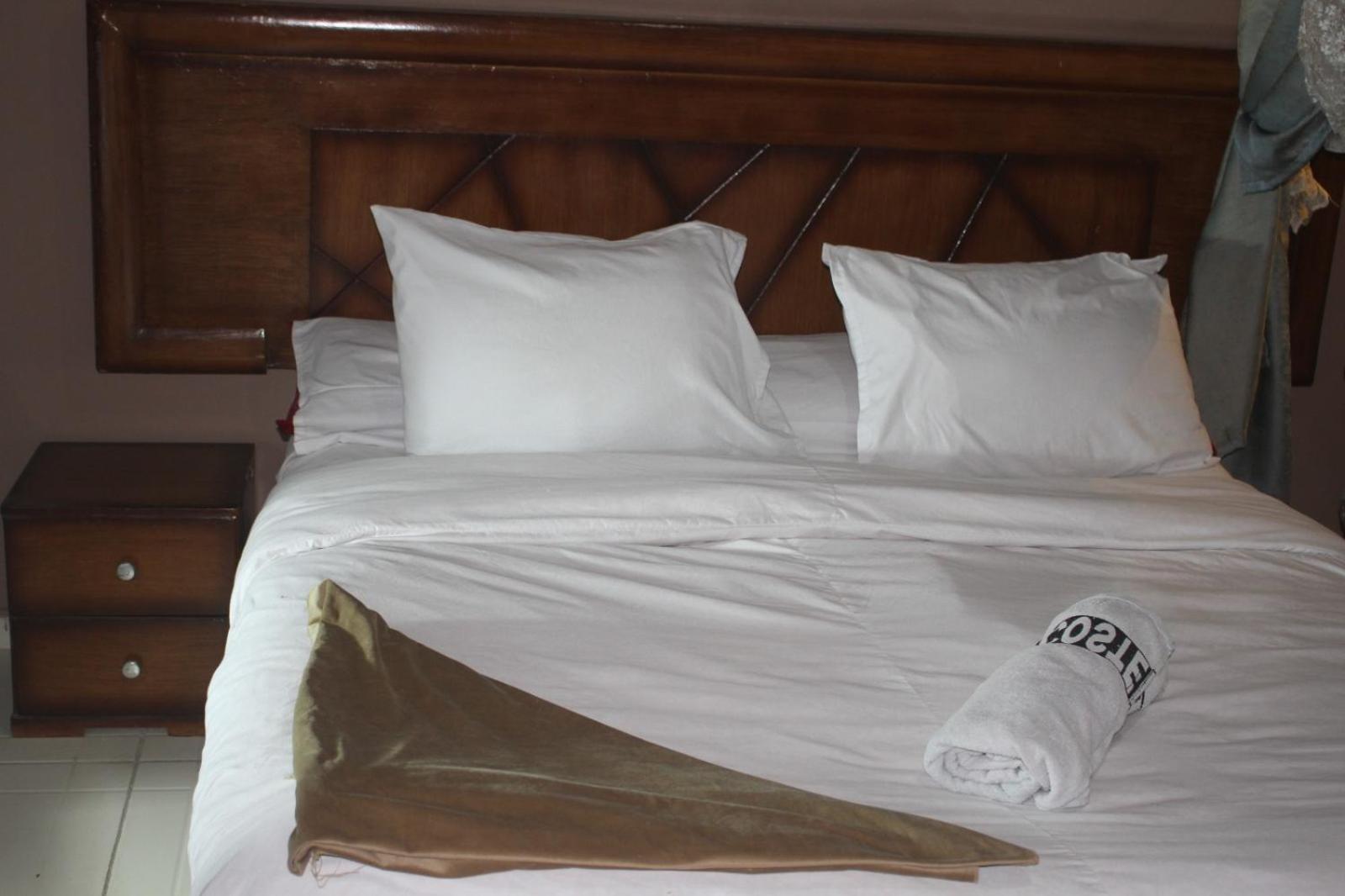 Alshawarbi Plaza Hotel Kaherah Luaran gambar